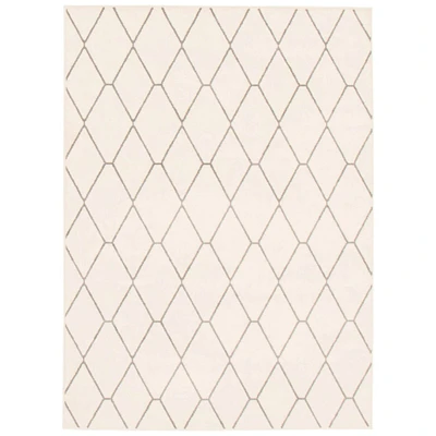 Chaudhary Living 6.5' x 9.5' Gray and White Diamond Pattern Rectangular Area Throw Rug