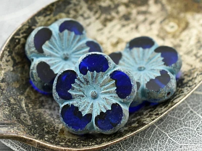 21mm Turquoise Washed Sapphire Hibiscus Flower Bead