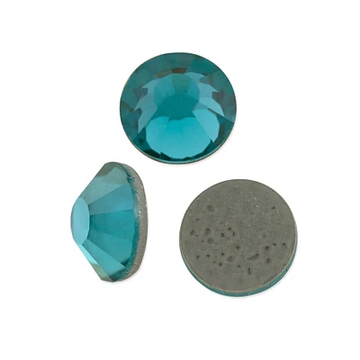 Preciosa Crystal VIVA12 Hotfix Rhinestone 6.5mm (SS30) Blue Zircon (Package of 20)