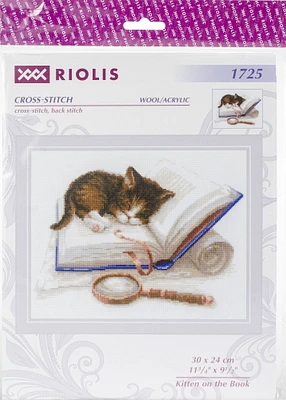 Riolis Counted Cross Stitch Kit 11.75"X9.5"-Kitten On The Booklet (14 Count)