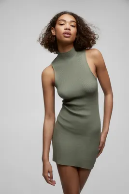 Robe courte côtelée