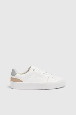 Baskets casual détail contrefort