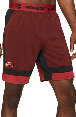 SPORT CLASH TRAINING SHORTS