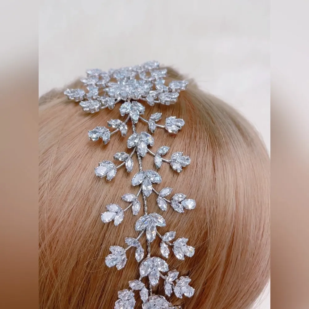 Bridal Silver Cubic Zirconia Headband