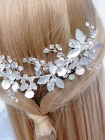 Bridal Flower Wire Silver Hairclip 146381
