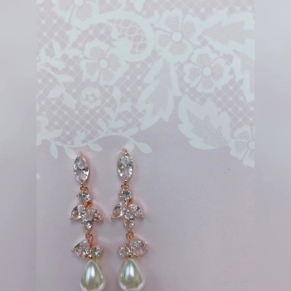 Bridal Rosegold Pearl Cubic Zirconia Drop Earrings 145910