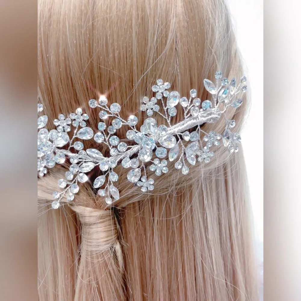 Bridal Flower Wire Hairclip 146379