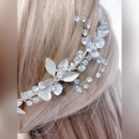 Bridal Gold Leaf Hair Vine 142065