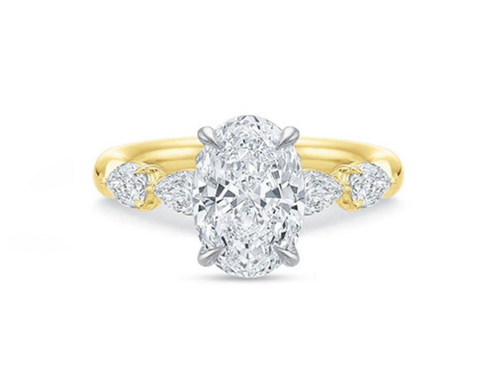 Serena Oval Diamond Engagement Ring