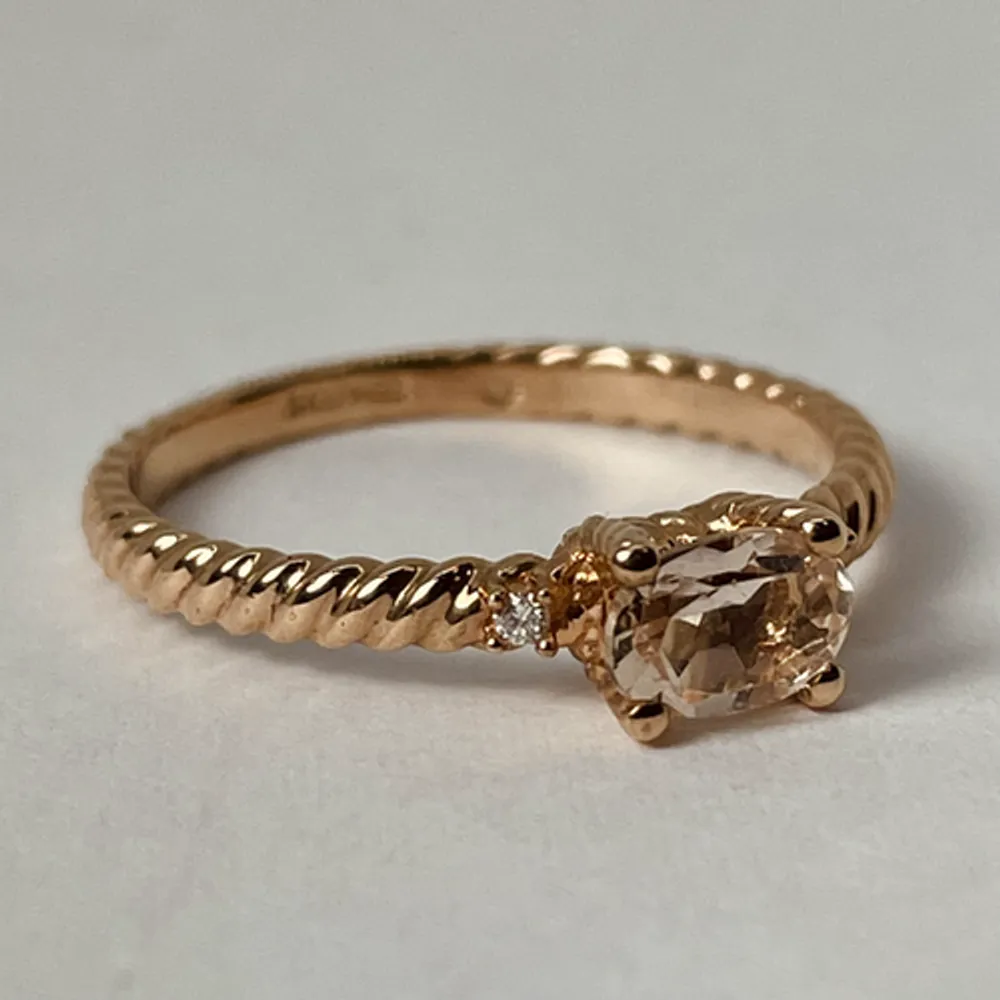 10kt Rose Gold Morganite & Diamond Ring