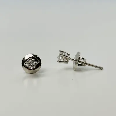 .20ctw Diamond Stud Earrings - Classic Collection