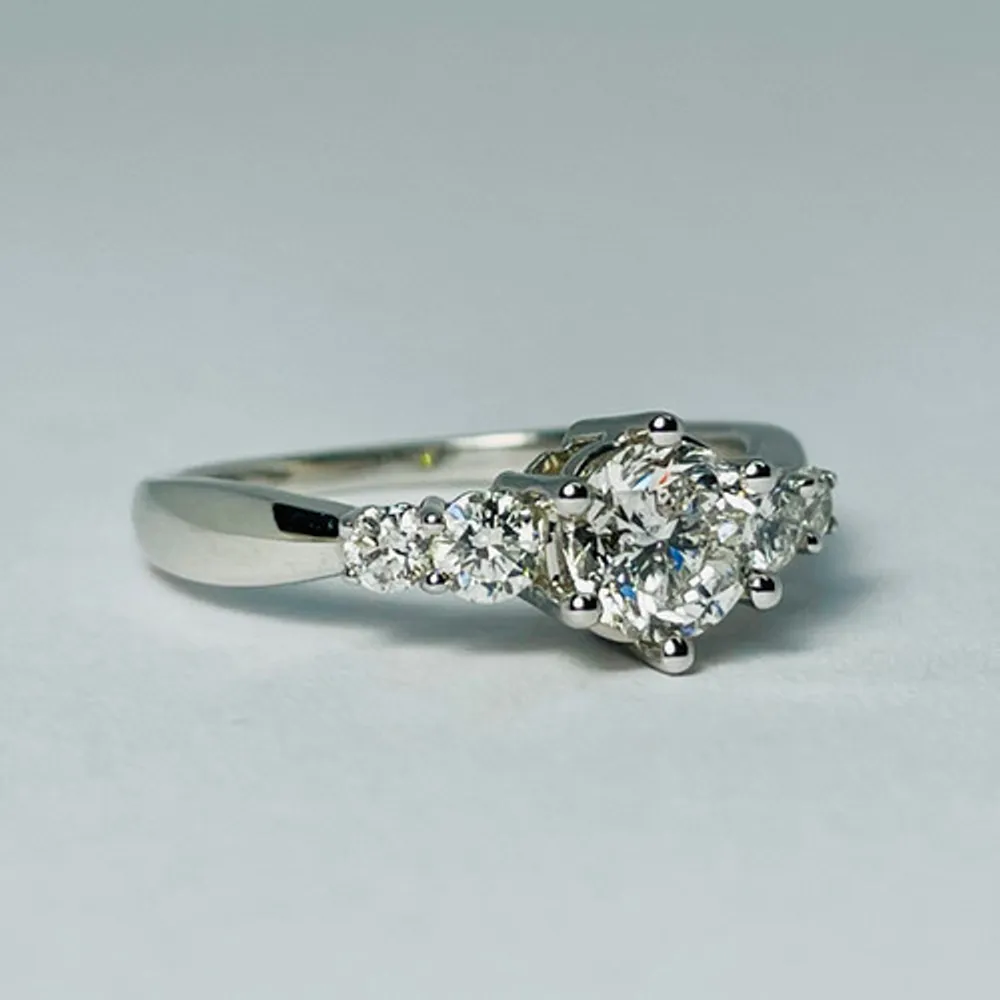 14kt White Gold 1.00ct Diamond Engagement Ring