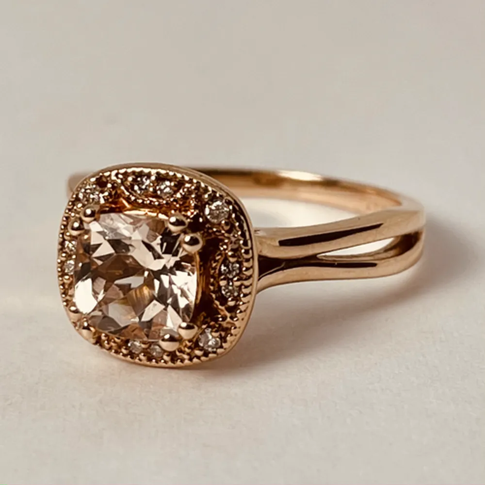 14kt Rose Gold Morganite & Diamond Ring