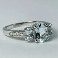 10kt White Gold Aquamarine & Diamond Ring