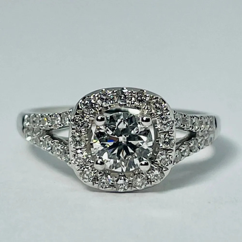 14kt White Gold Diamond Engagement Ring Set