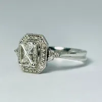 14kt White Gold Vintage 0.80ctw Diamond Engagement Ring