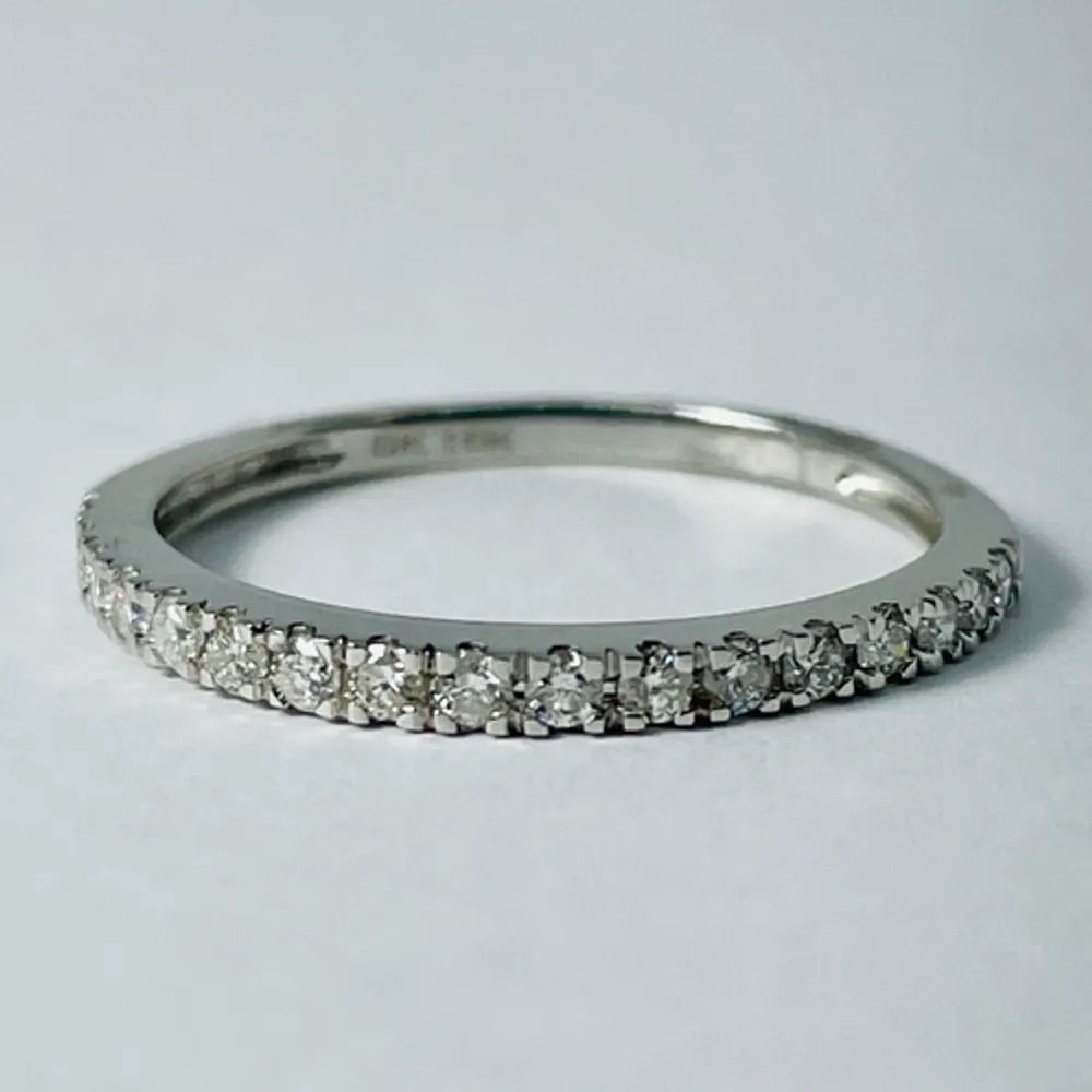 10kt White Gold 1.00ctw Diamond Engagement Set