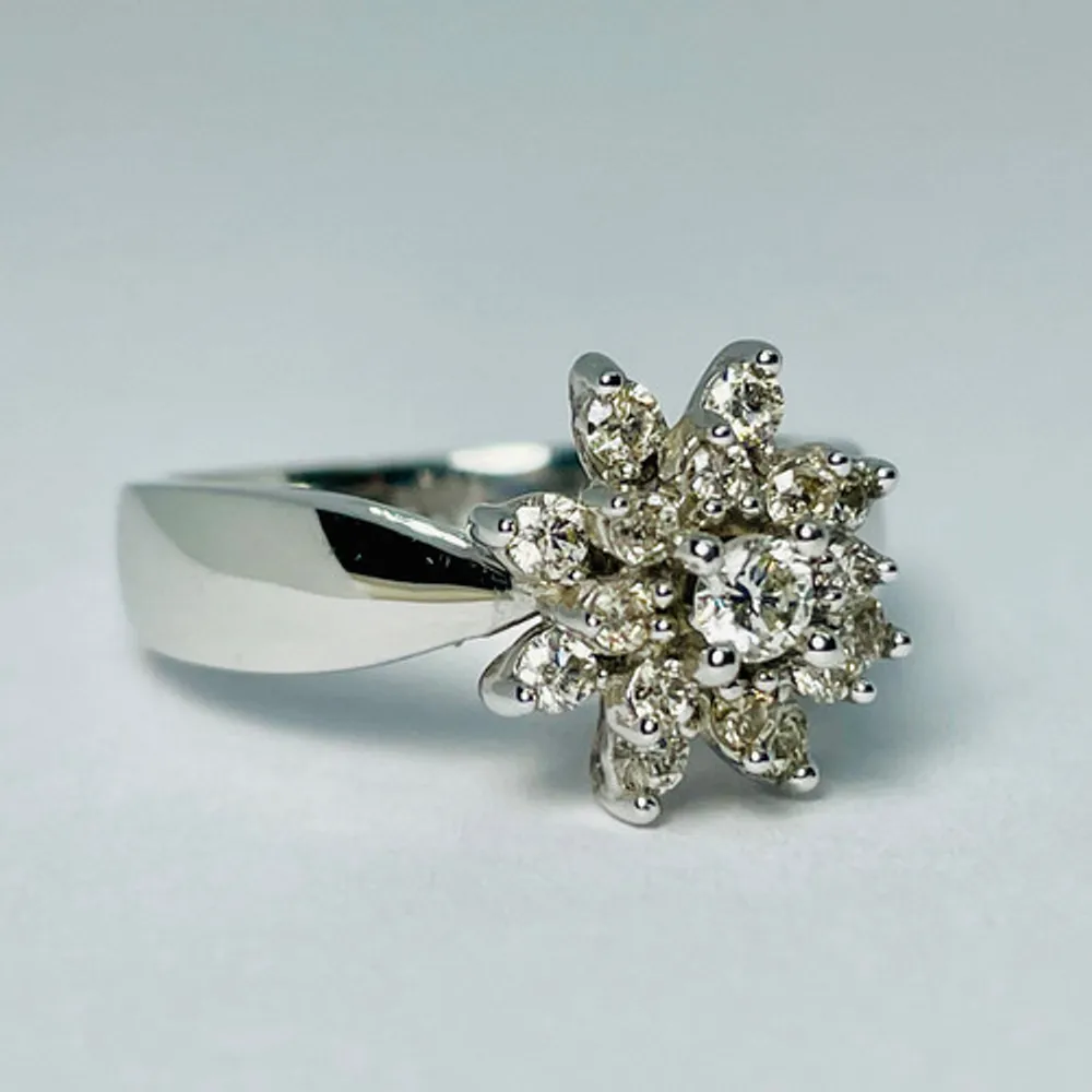 10kt Gold Diamond Cluster Ring Set