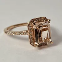 14kt Rose Gold Morganite & Diamond Ring