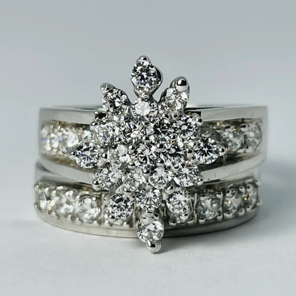 10kt White Gold CZ Cluster Set