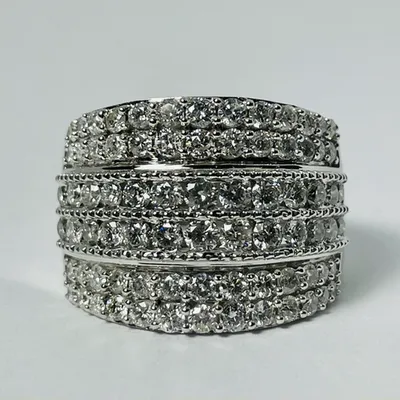 10kt White Gold 2.00ct Diamond Band