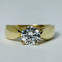 10kt Gold CZ Solitaire Ring