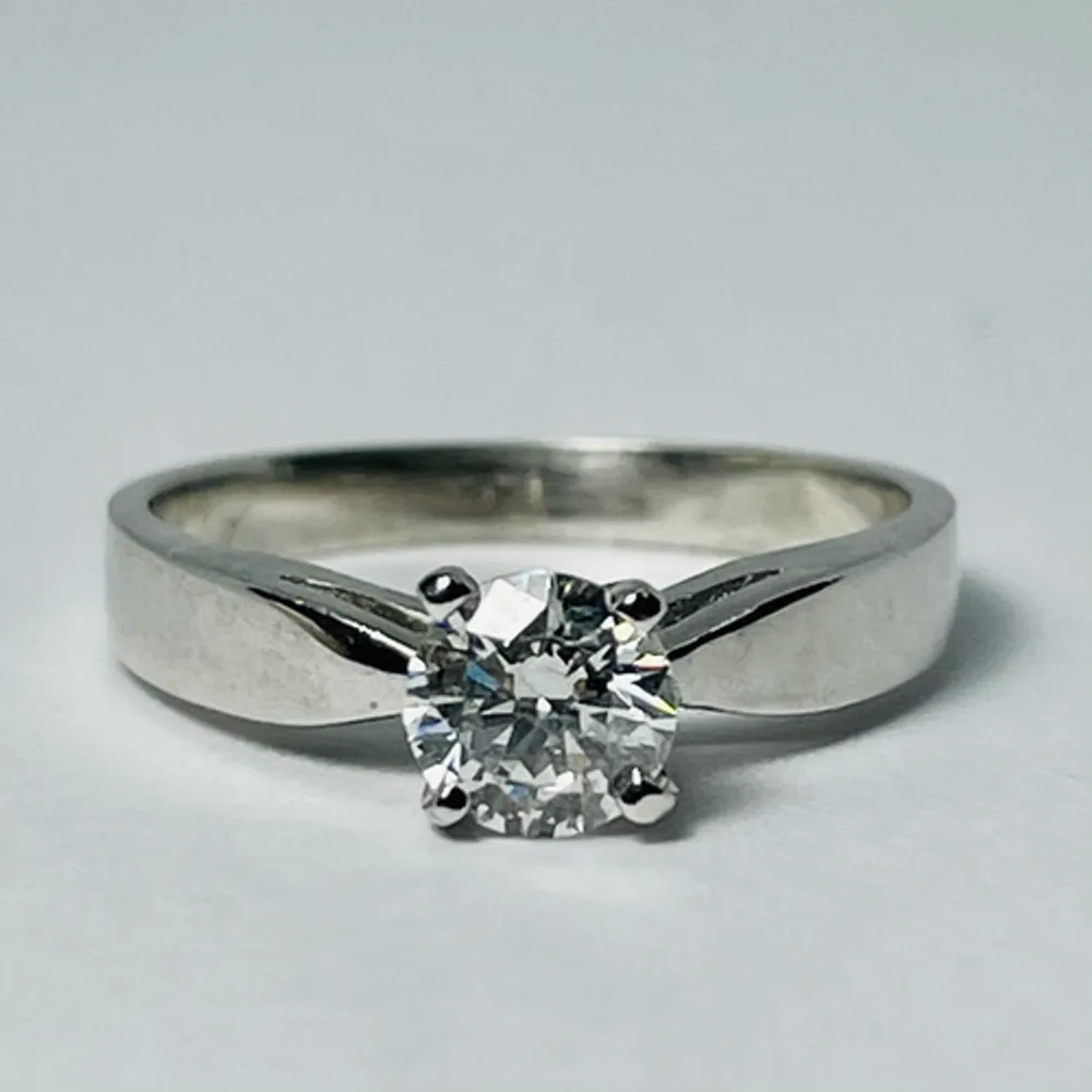 14kt White Gold Diamond Solitaire Engagement Ring