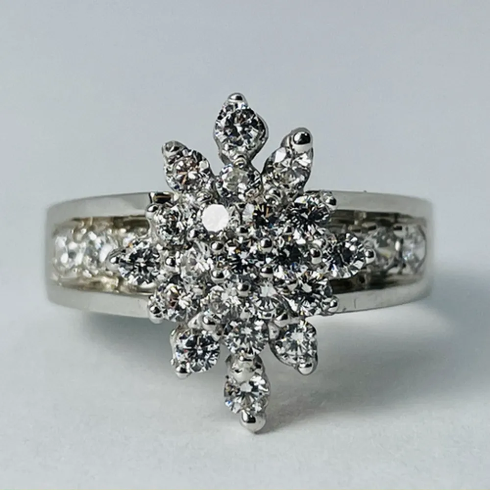 10kt White Gold CZ Cluster Set