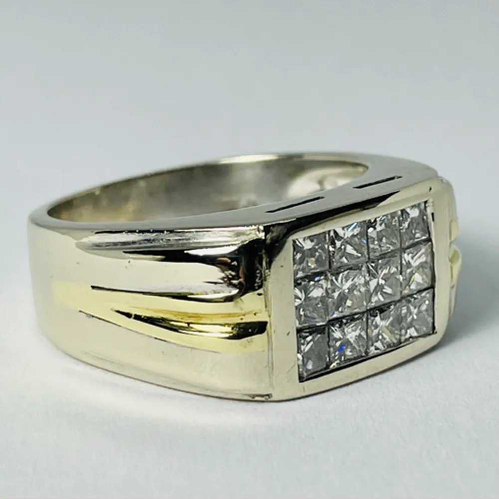 18kt Gold Two Tone Diamond Ring