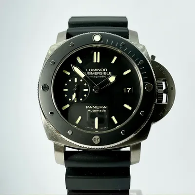 Panerai Luminor Submersible 47mm