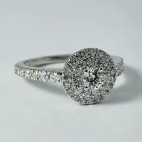 10kt White Gold 1.00ctw Diamond Engagement Set