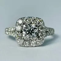 14kt White Gold 2.00ct Engagement Ring Set