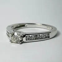 14kt White Gold Diamond Engagement Ring Set