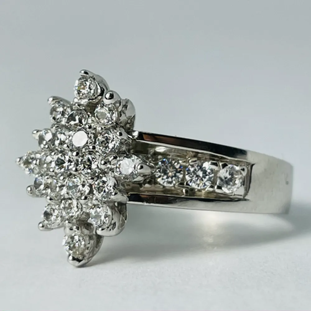 10kt White Gold CZ Cluster Set