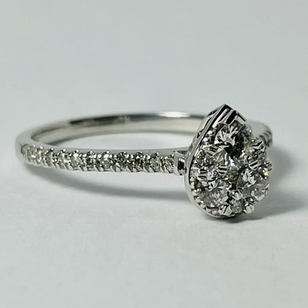 14kt White Gold Pear Shaped Diamond Engagement Ring