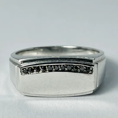 10kt White Gold Black Diamond Signet Ring