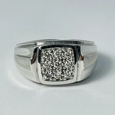 10kt White Gold Diamond Signet Ring 0.27ctw