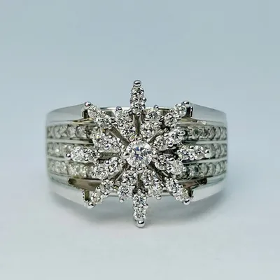 14kt White Gold 1.00ctw Cluster Diamond Ring