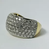 10kt Gold 2.00ctw Diamond Band