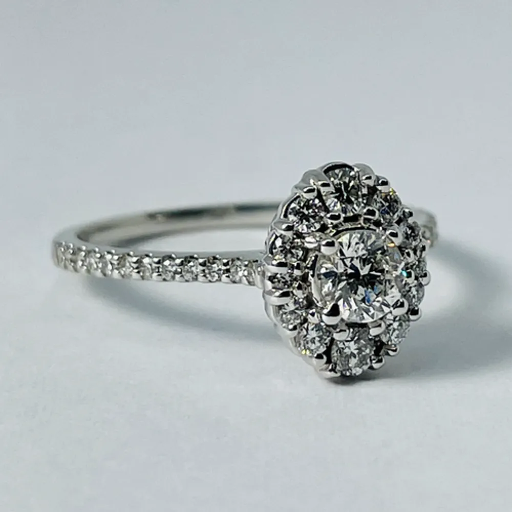 14kt White Gold Diamond Engagement Ring - Vintage