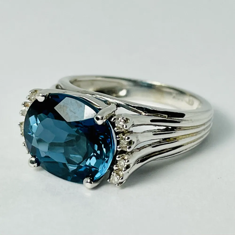 14kt White Gold Blue Topaz & Diamond Ring