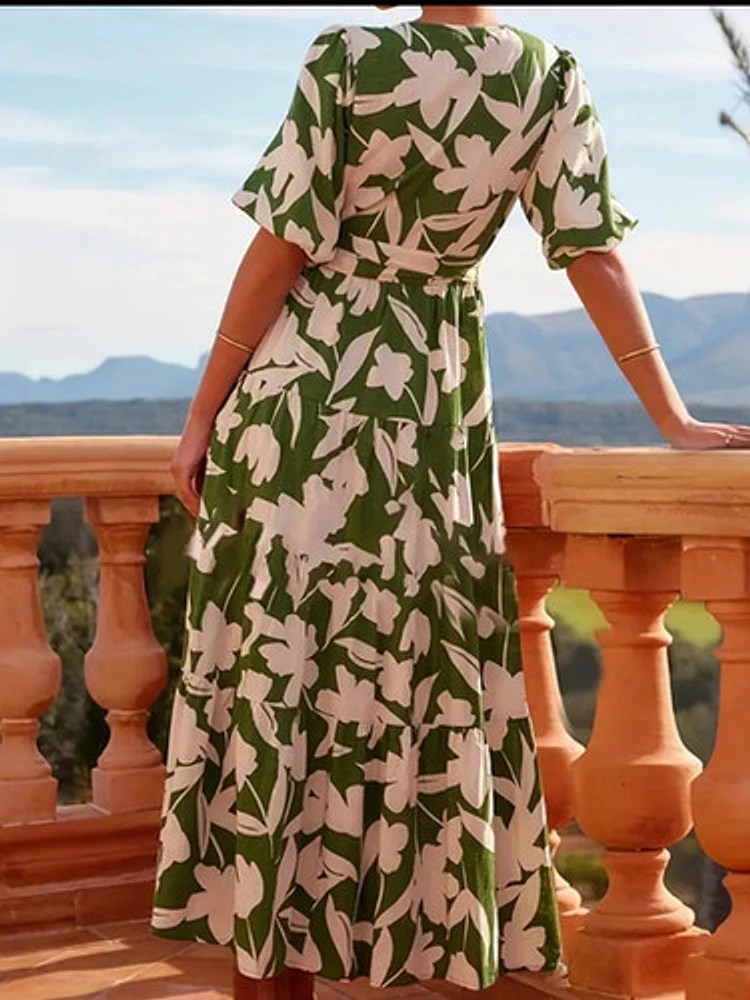 Elegant Floral Print Maxi Dress with Tie Waist