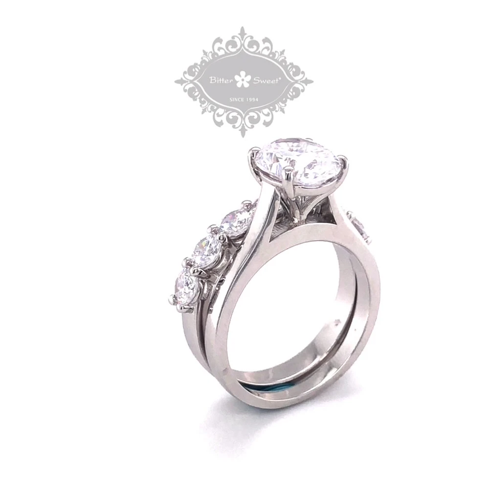 Sterling Silver Cubic Zirconia Oval Cut Set Ring 143492