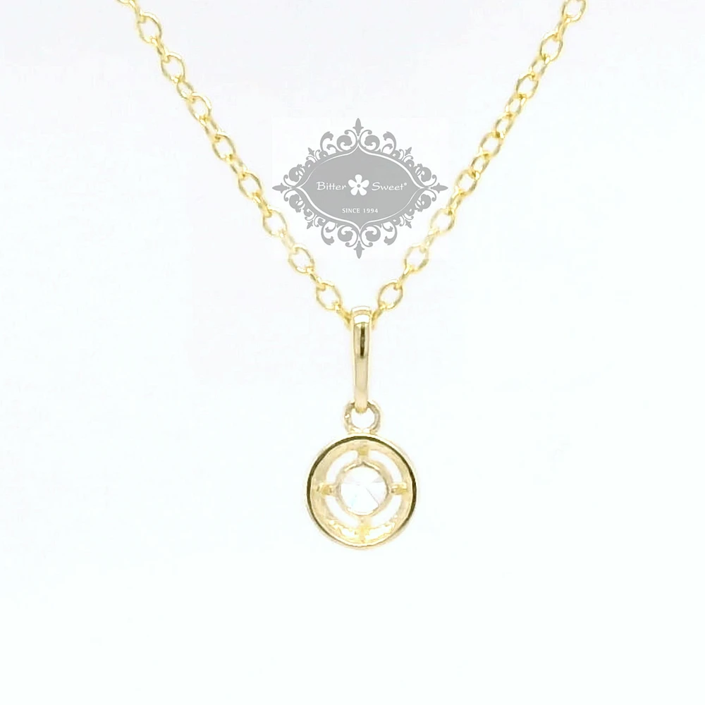10k Yellow Gold Cubic Zirconia Pendant