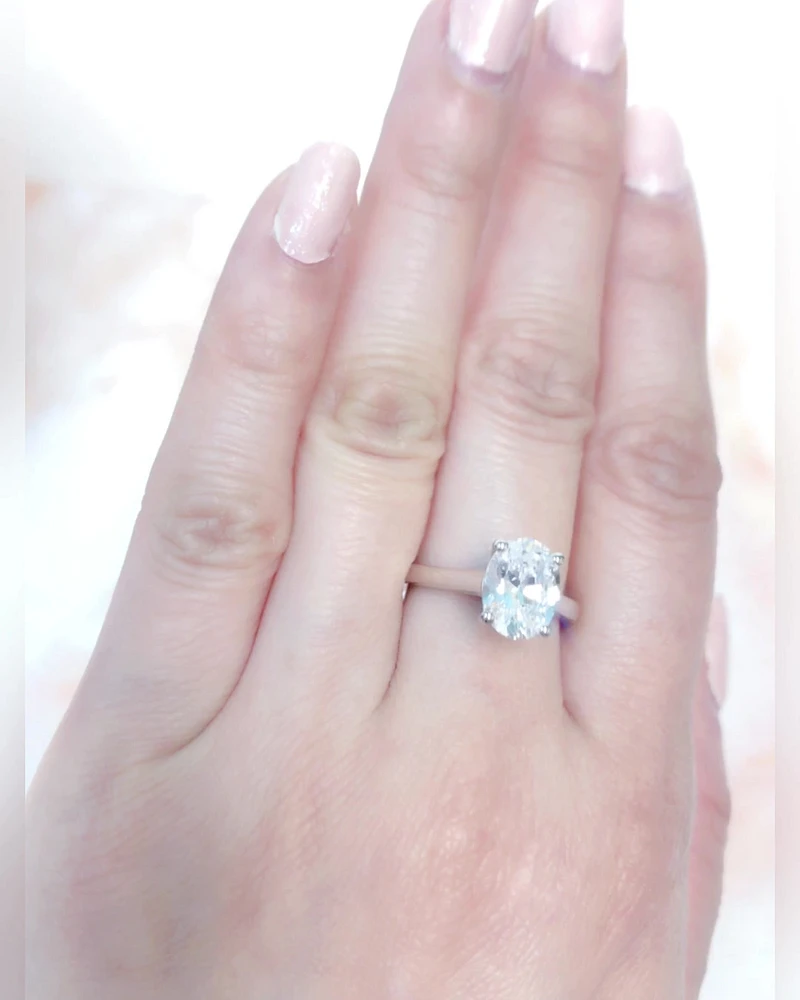 Sterling Silver Cubic Zirconia Oval Solitaire Ring