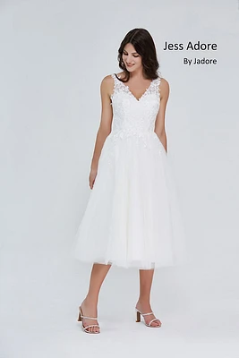 V-Neck Lace Top Tulle Tea Length Dress