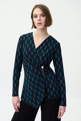 Metallic Clasp Top