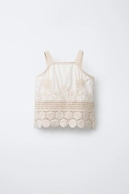 TOP FLEURS MAILLE CROCHET