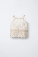CROCHET KNIT FLORAL TOP