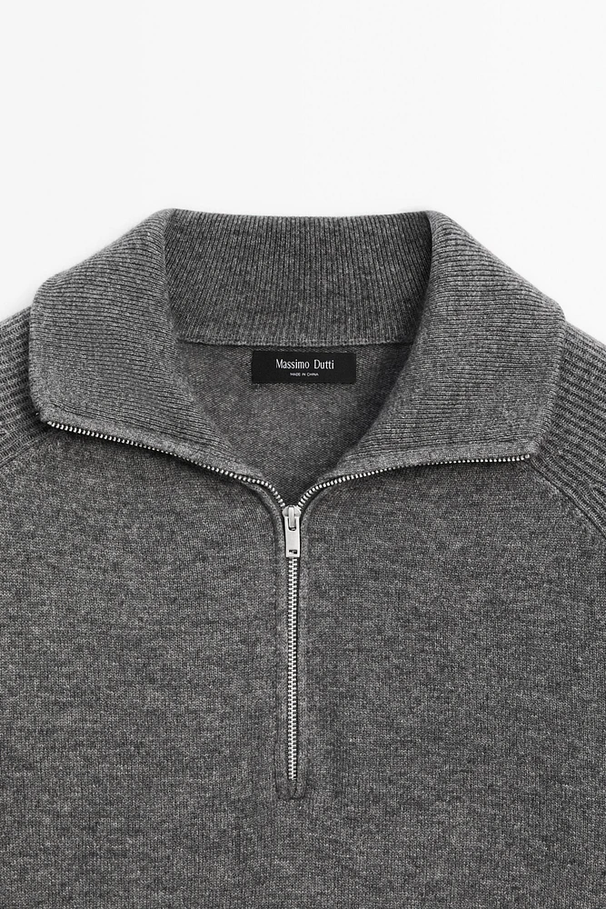 Mock neck knit sweater
